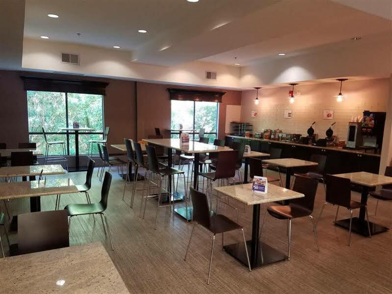 Best Western Magnolia Inn And Suites Ледсон Екстер'єр фото